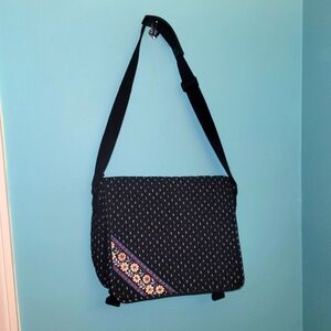Vera Bradley Vintage Large Messenger Bag Navy Blue